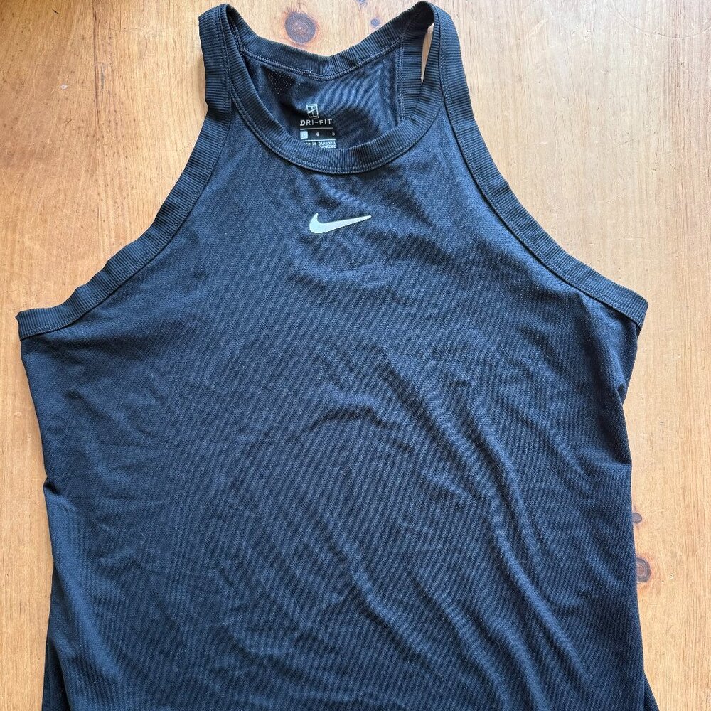 Nike women's black tennis tank - size L